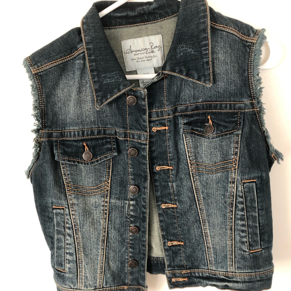 Jean vest!